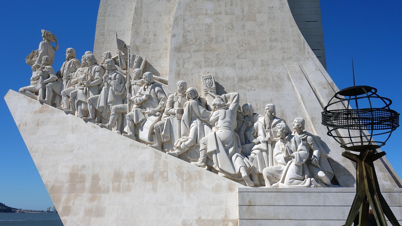 monument-of-the-discoveries-3264431_1280