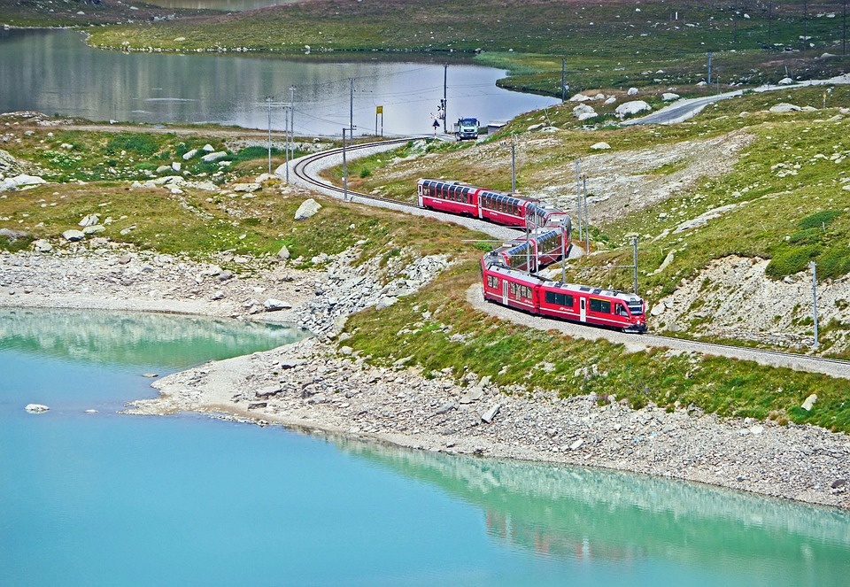 bernina-pass-1272822_960_720