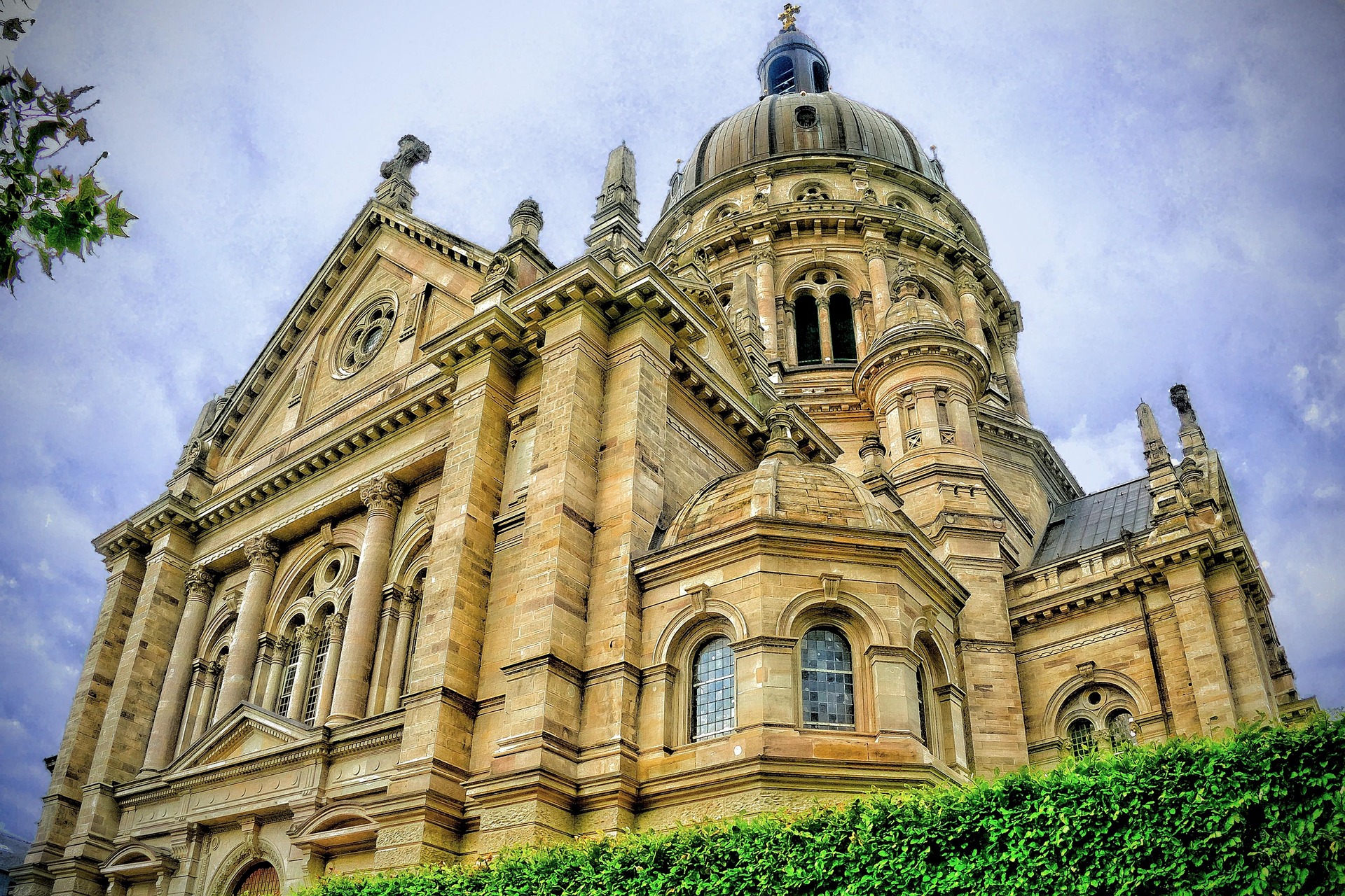 church-of-christ-1761055_1920