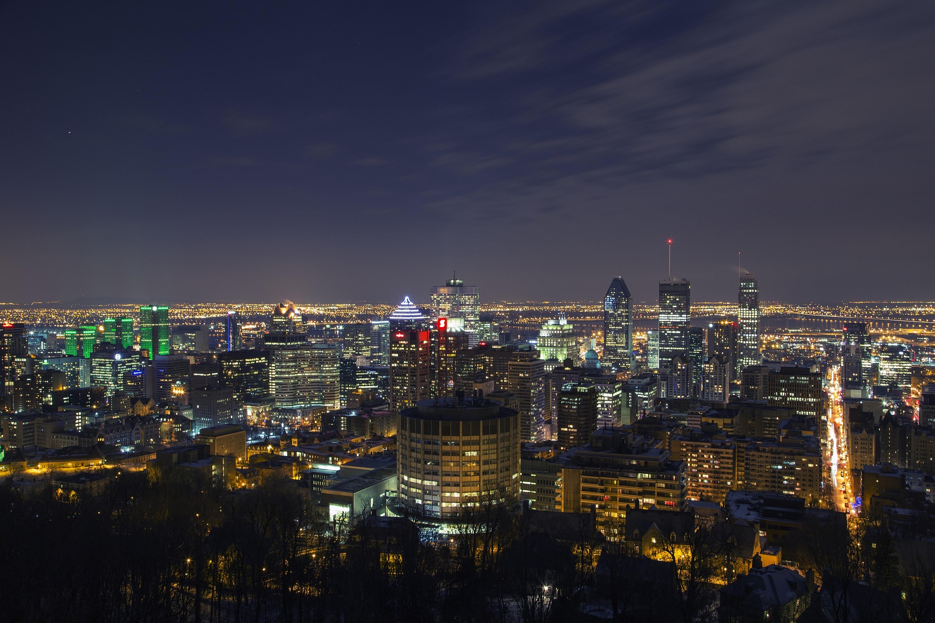 montreal-247796_1920