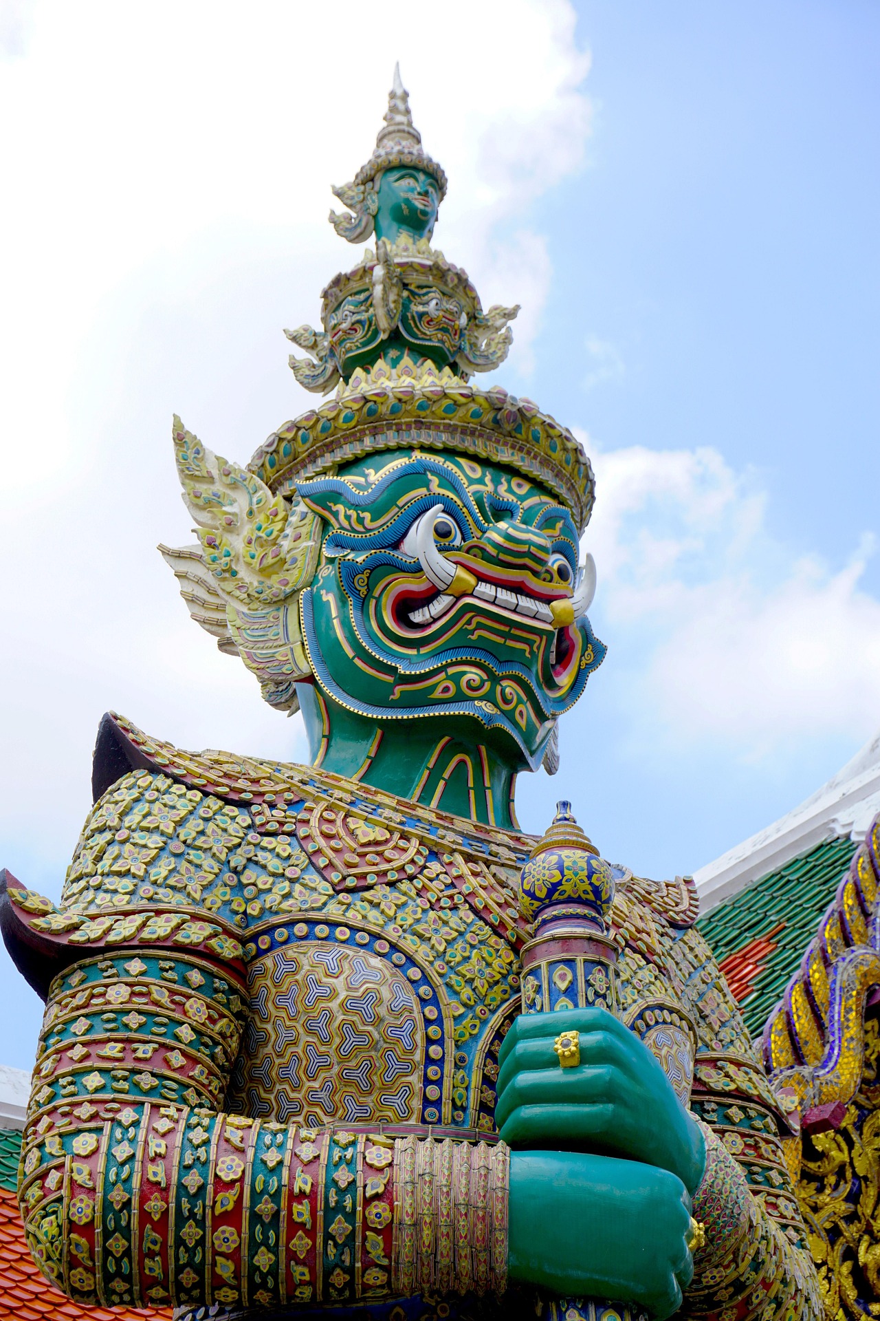 foursummers-wat-phra-kaew-3785275_1920
